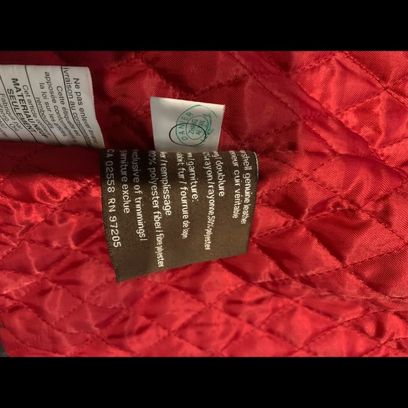 Danier leather jacket. Rabbit fur trim. - Picture 7 of 7